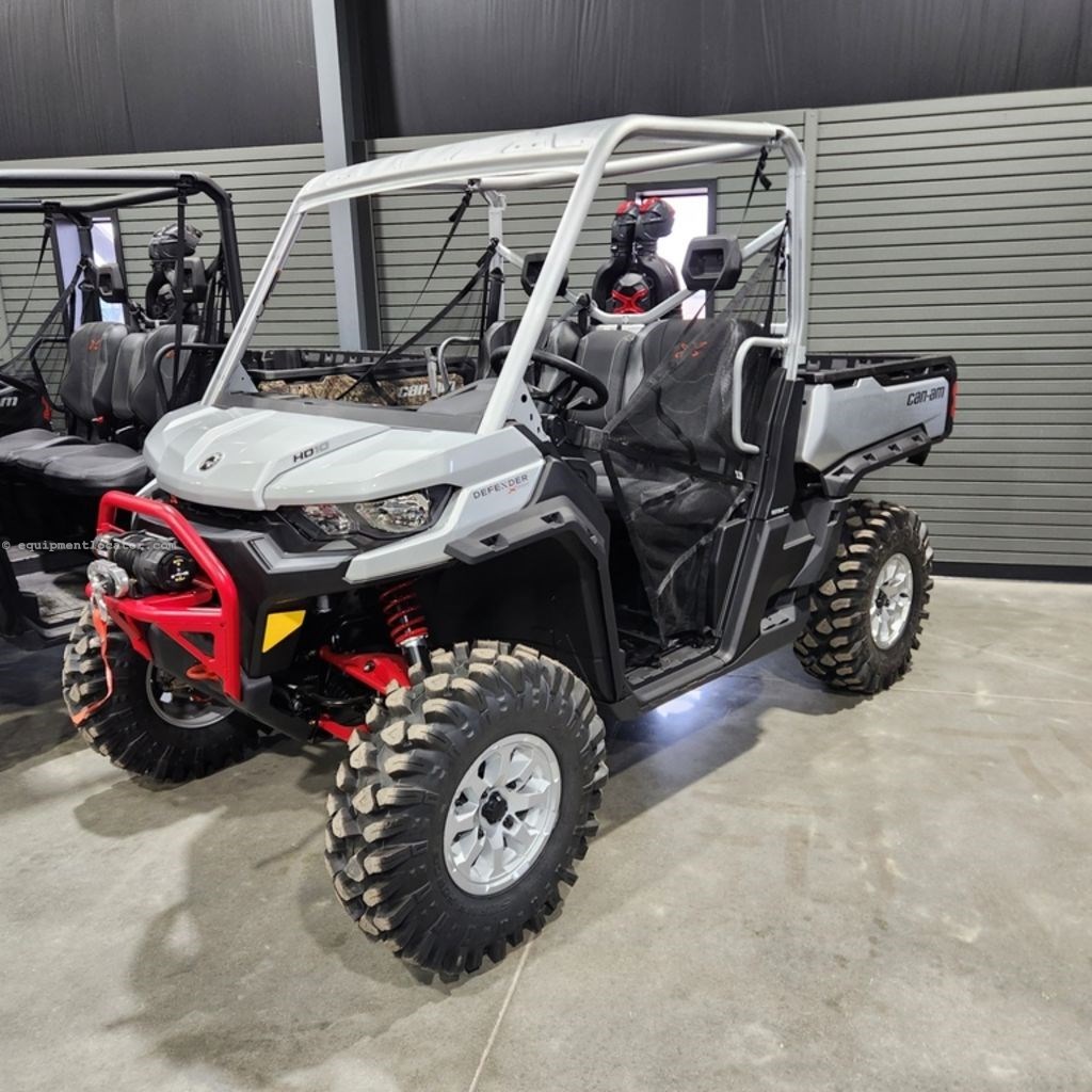 2024 Can-Am Defender X mr HD10 Image 1