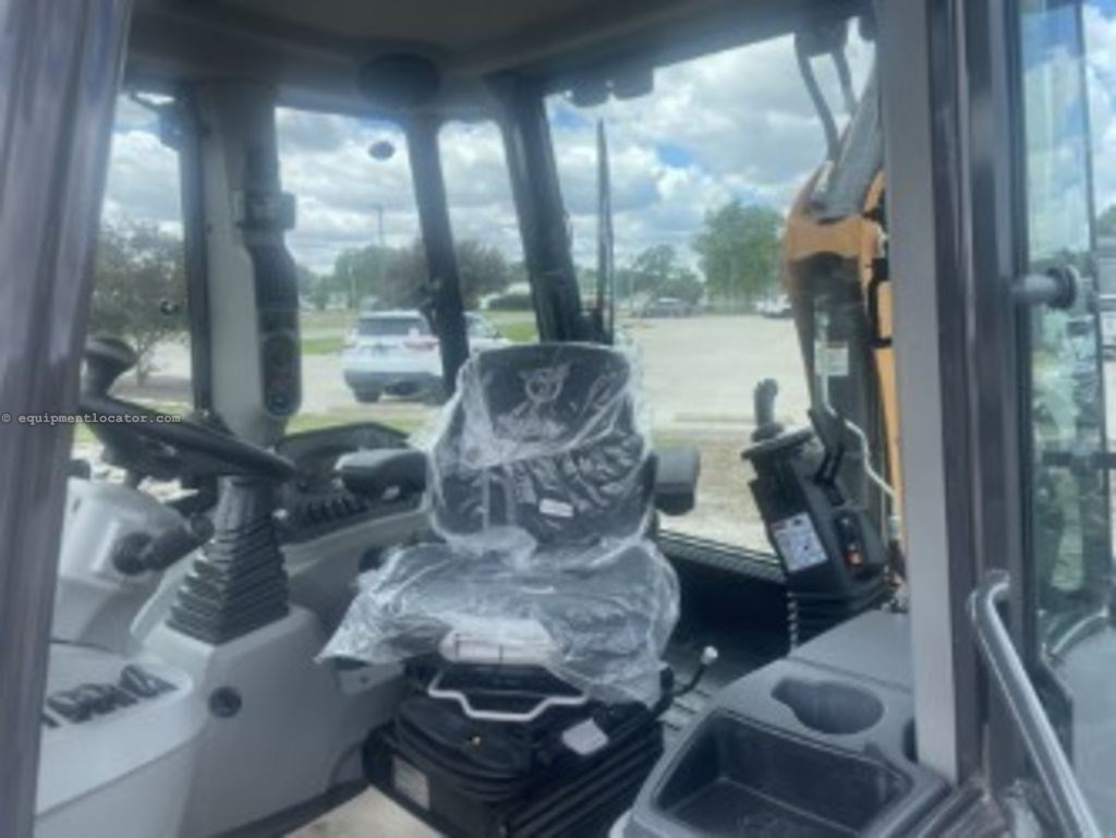 2024 Case 580SV Image 2