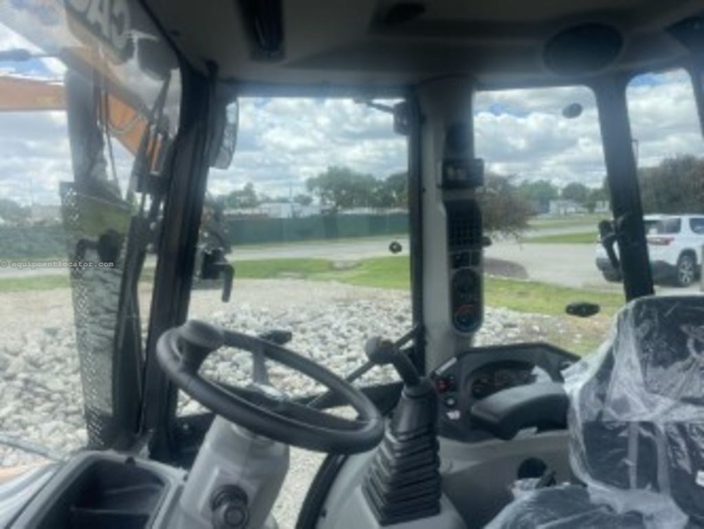 2024 Case 580SV Image 5