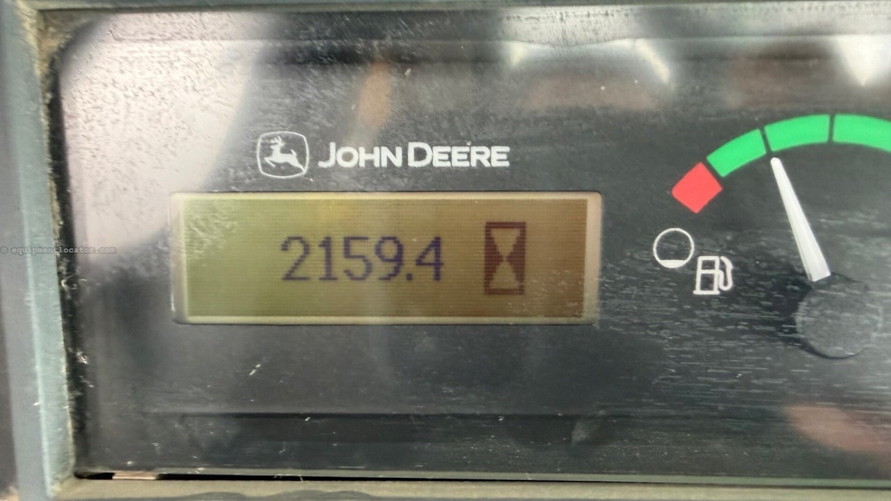 2022 John Deere 325G Image 10