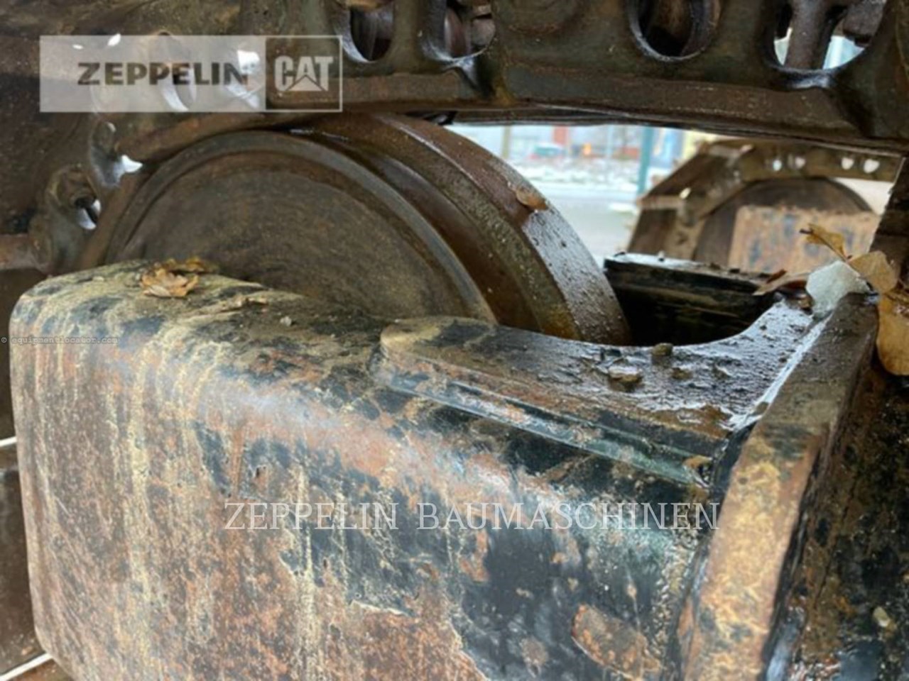 2016 Caterpillar 318EL Image 10