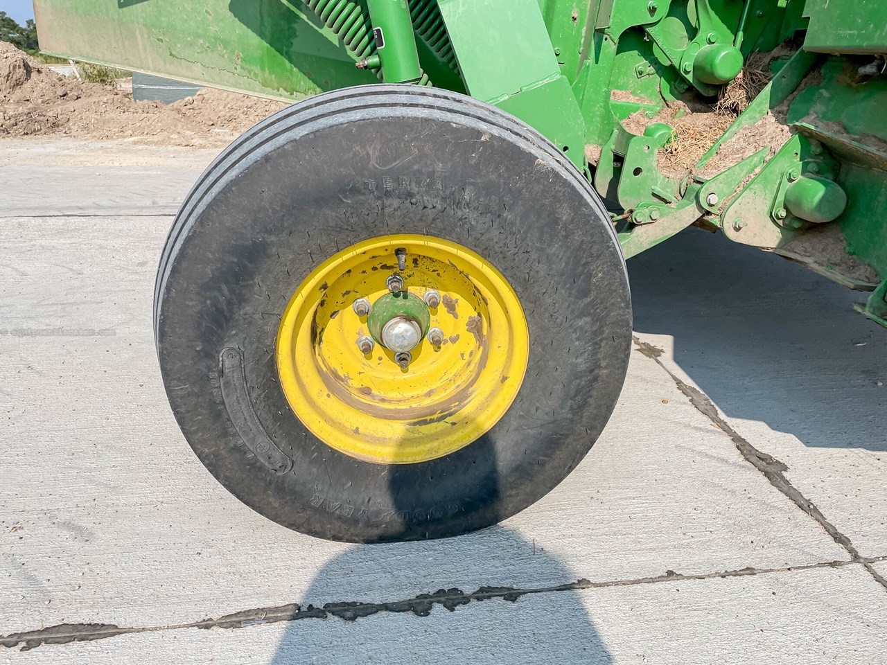 2022 John Deere C500 Image 10