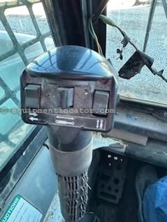 2010 Bobcat T320 Image 10