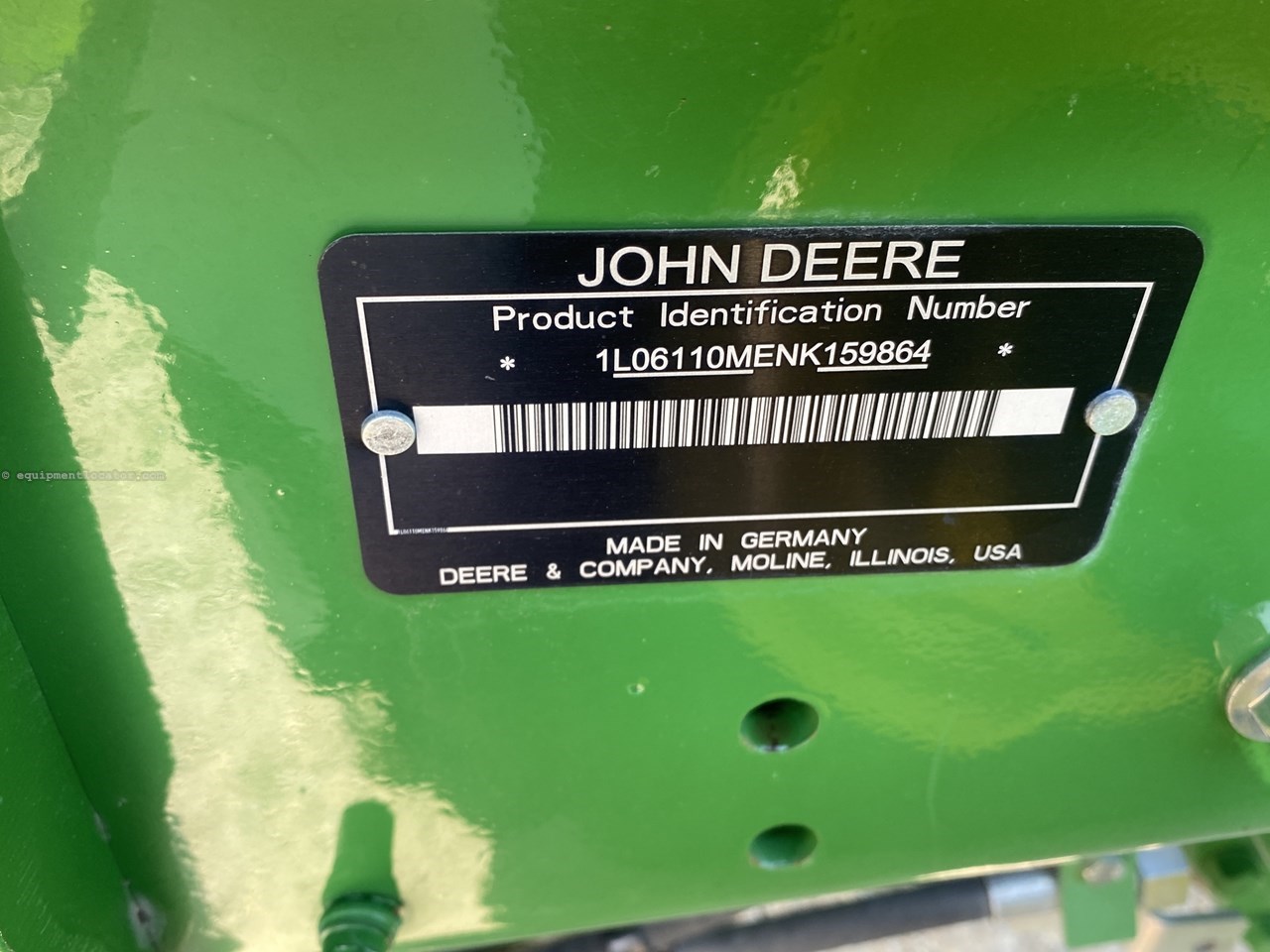 2022 John Deere 6110M Image 10