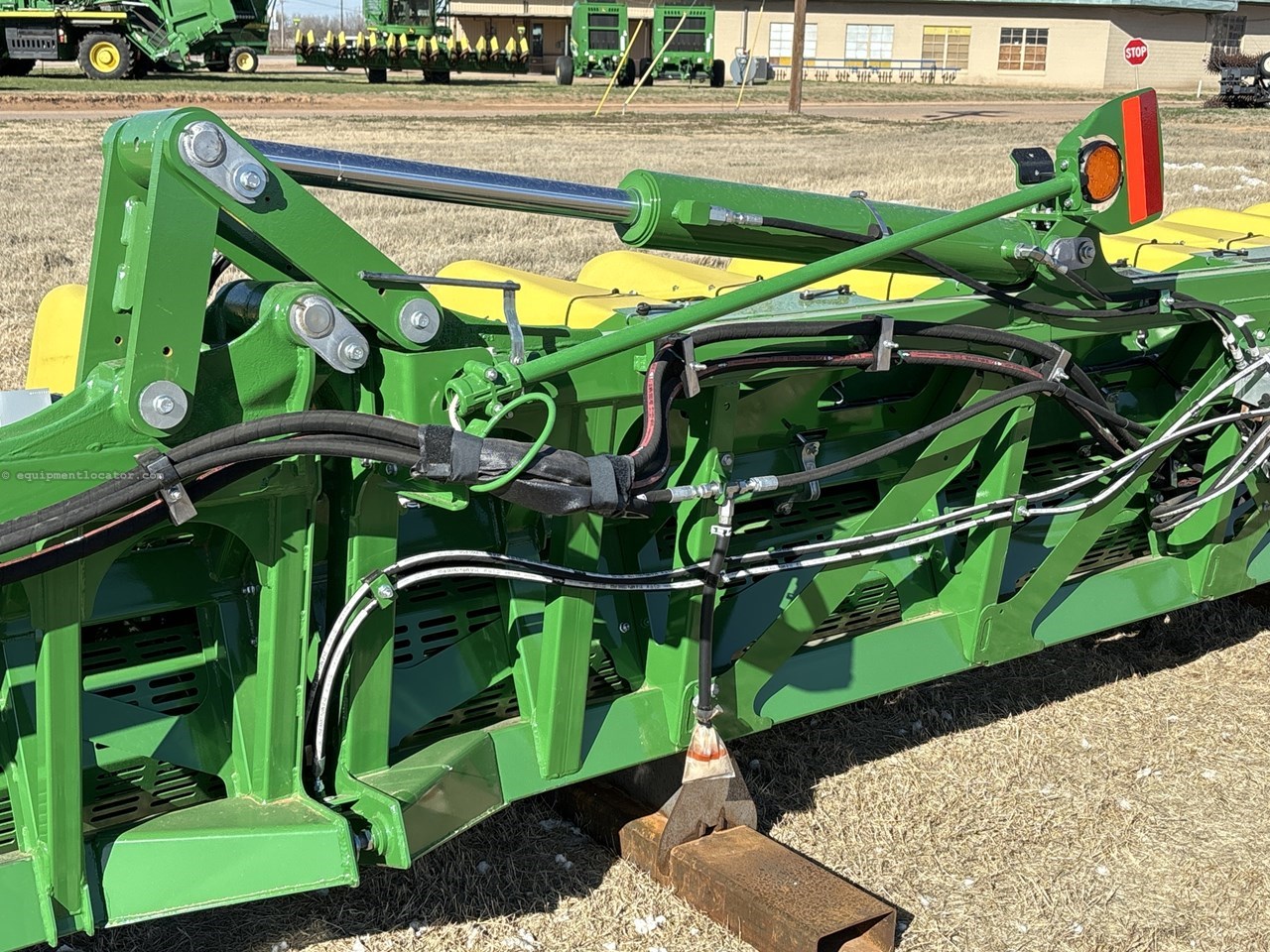 2023 John Deere SH12F Image 18