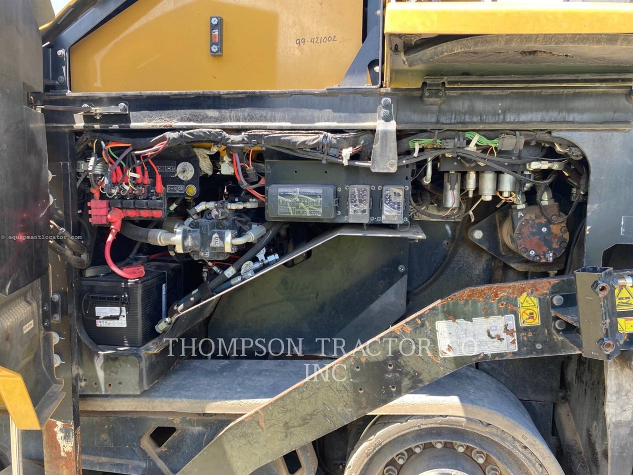 2021 Caterpillar AP555 Image 13