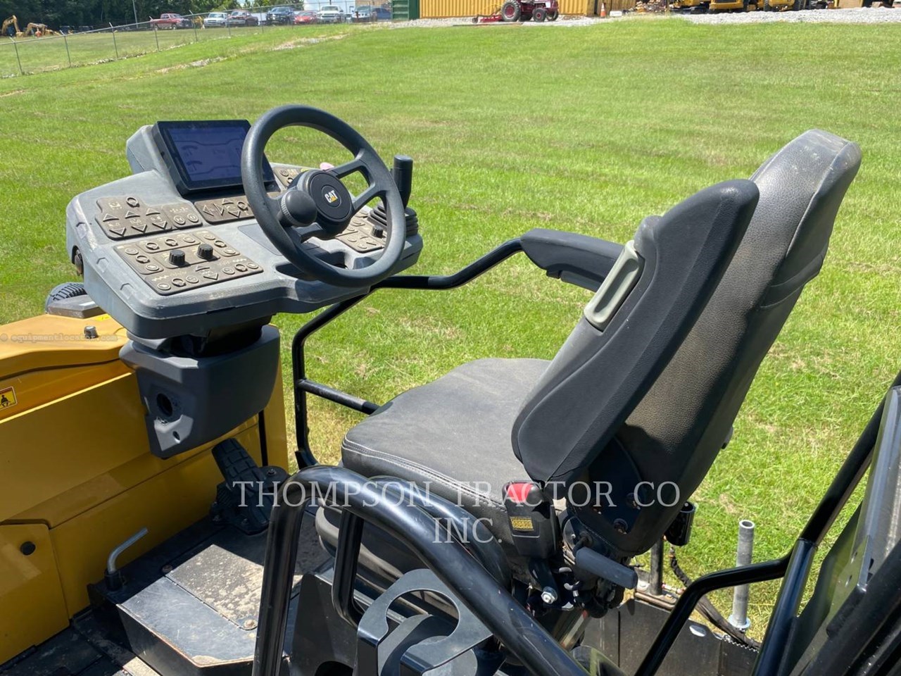 2021 Caterpillar AP555 Image 19