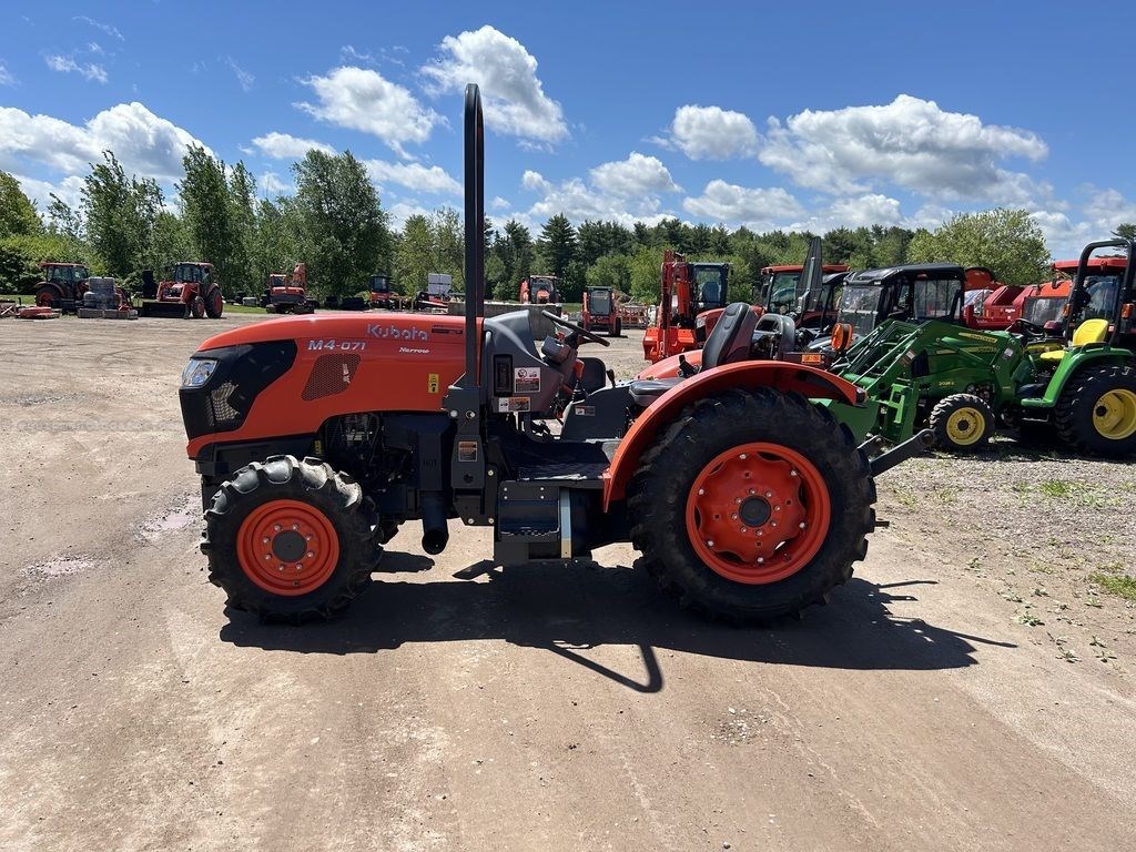 2021 Kubota M4N-071HDRC12 Image 4