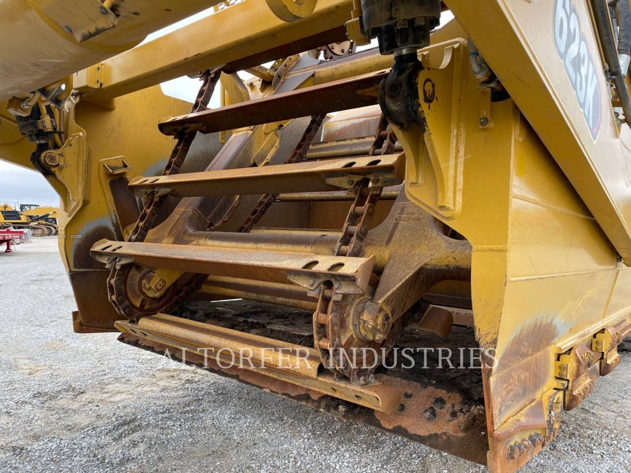 2021 Caterpillar 623K Image 10