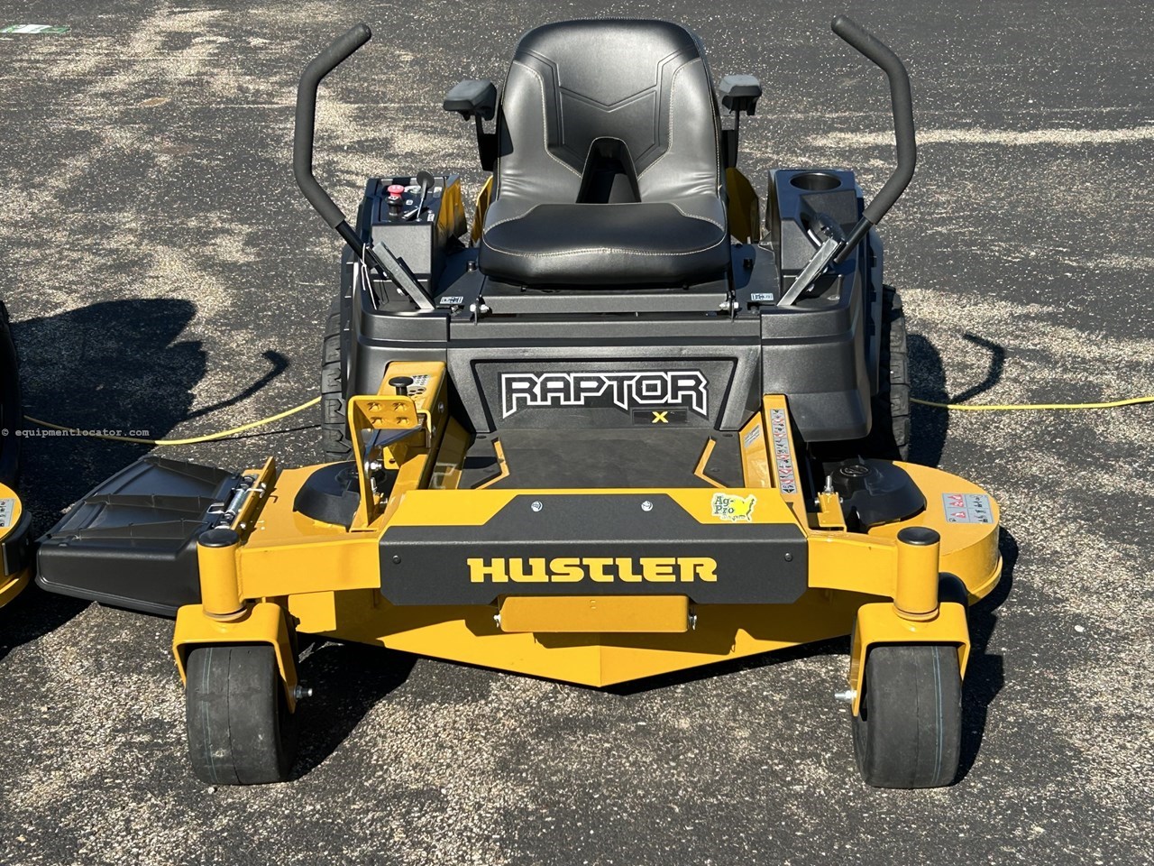 2022 Hustler RAPTOR X Image 1