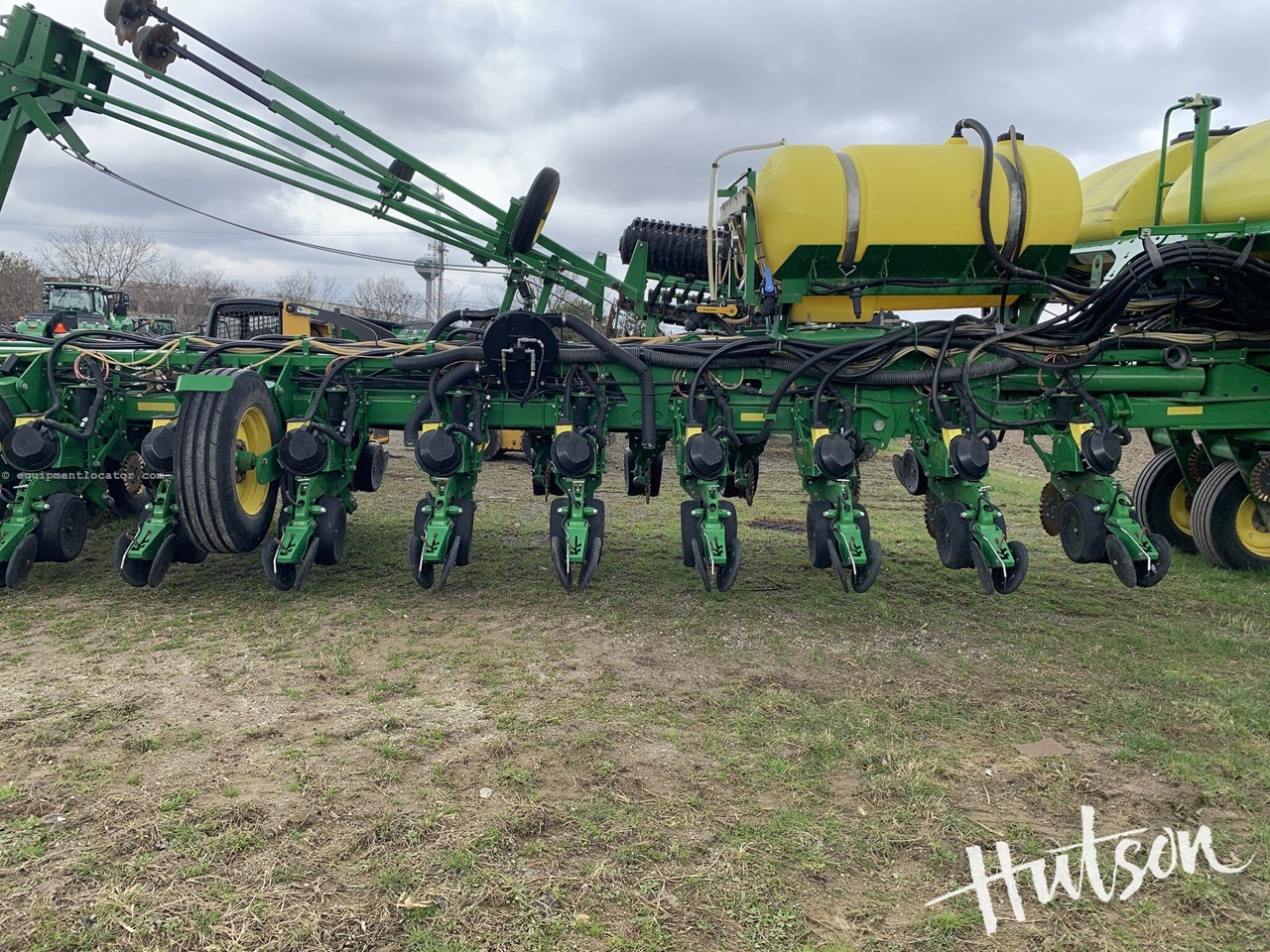 2016 John Deere 1775NT Image 10