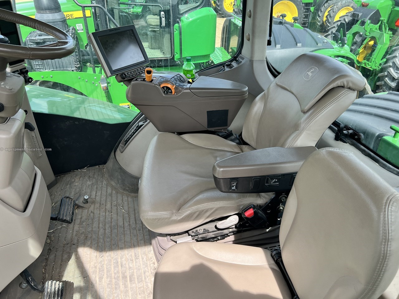 2016 John Deere 9520RX Image 10