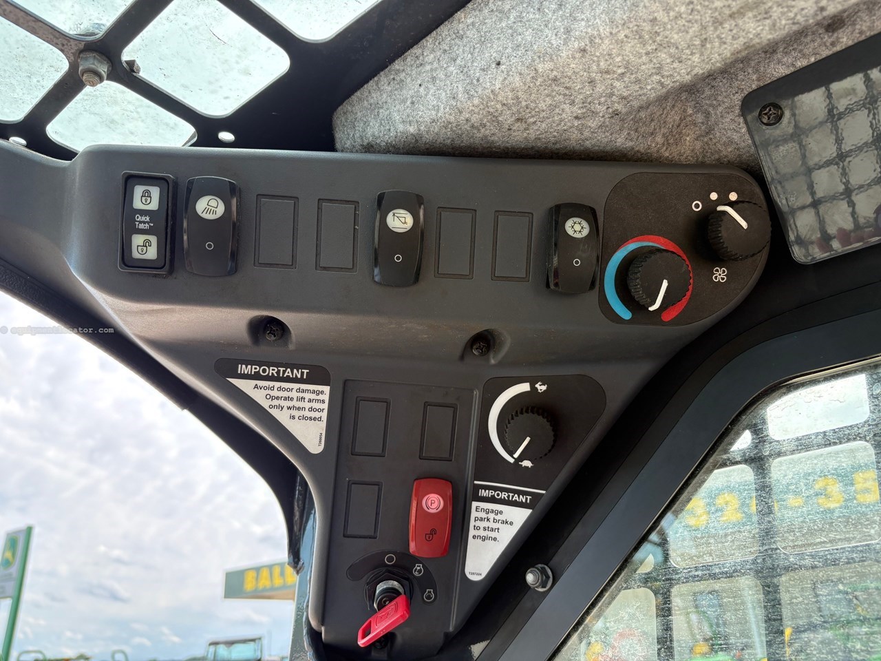 2023 John Deere 316GR Image 14