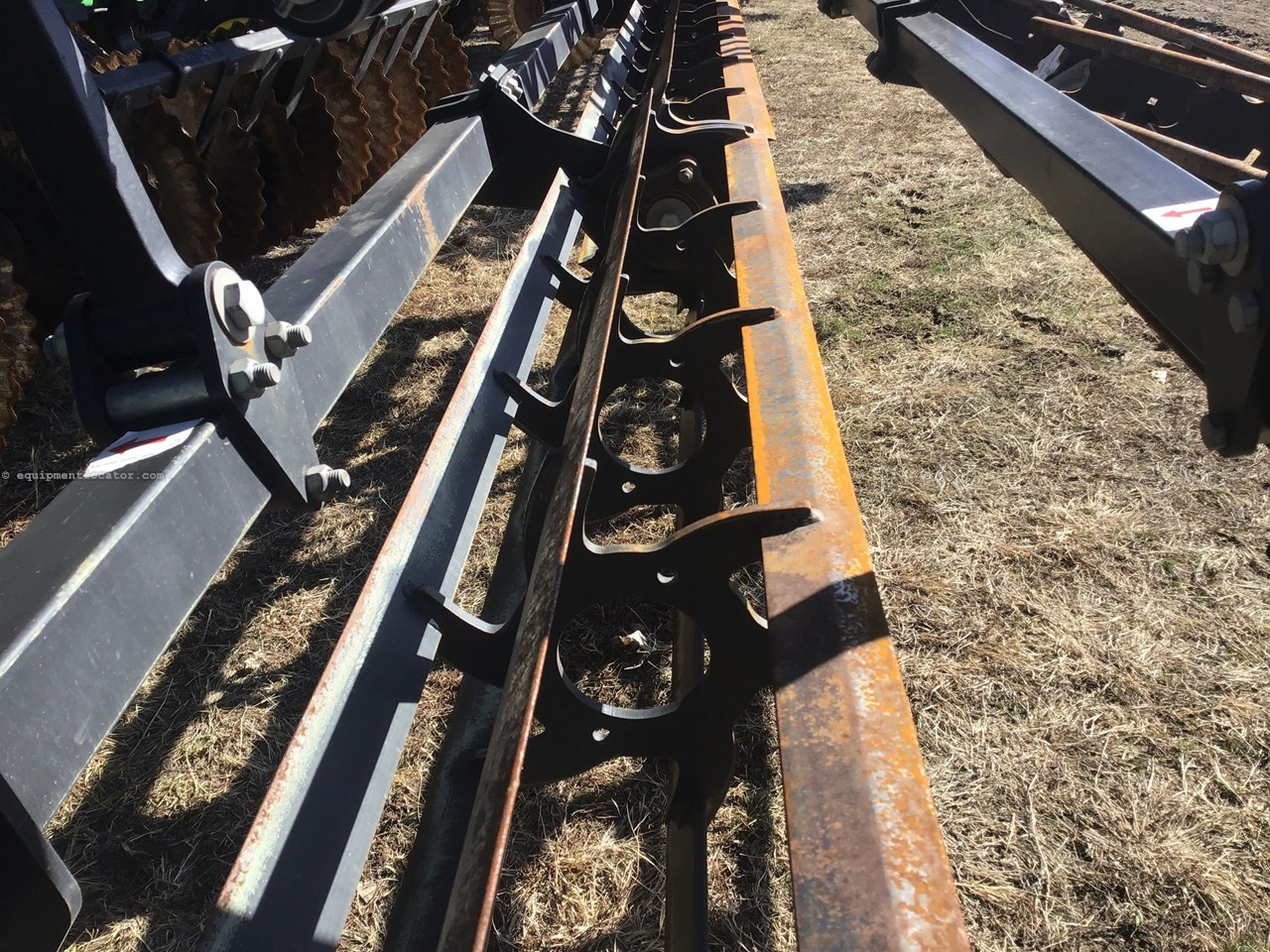 2021 John Deere 2660VT Image 10