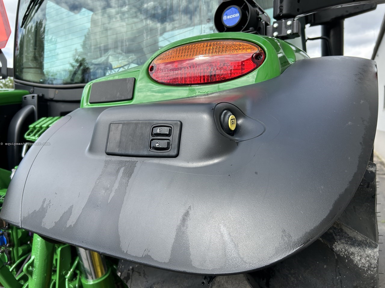 2023 John Deere 6R 165 Image 9