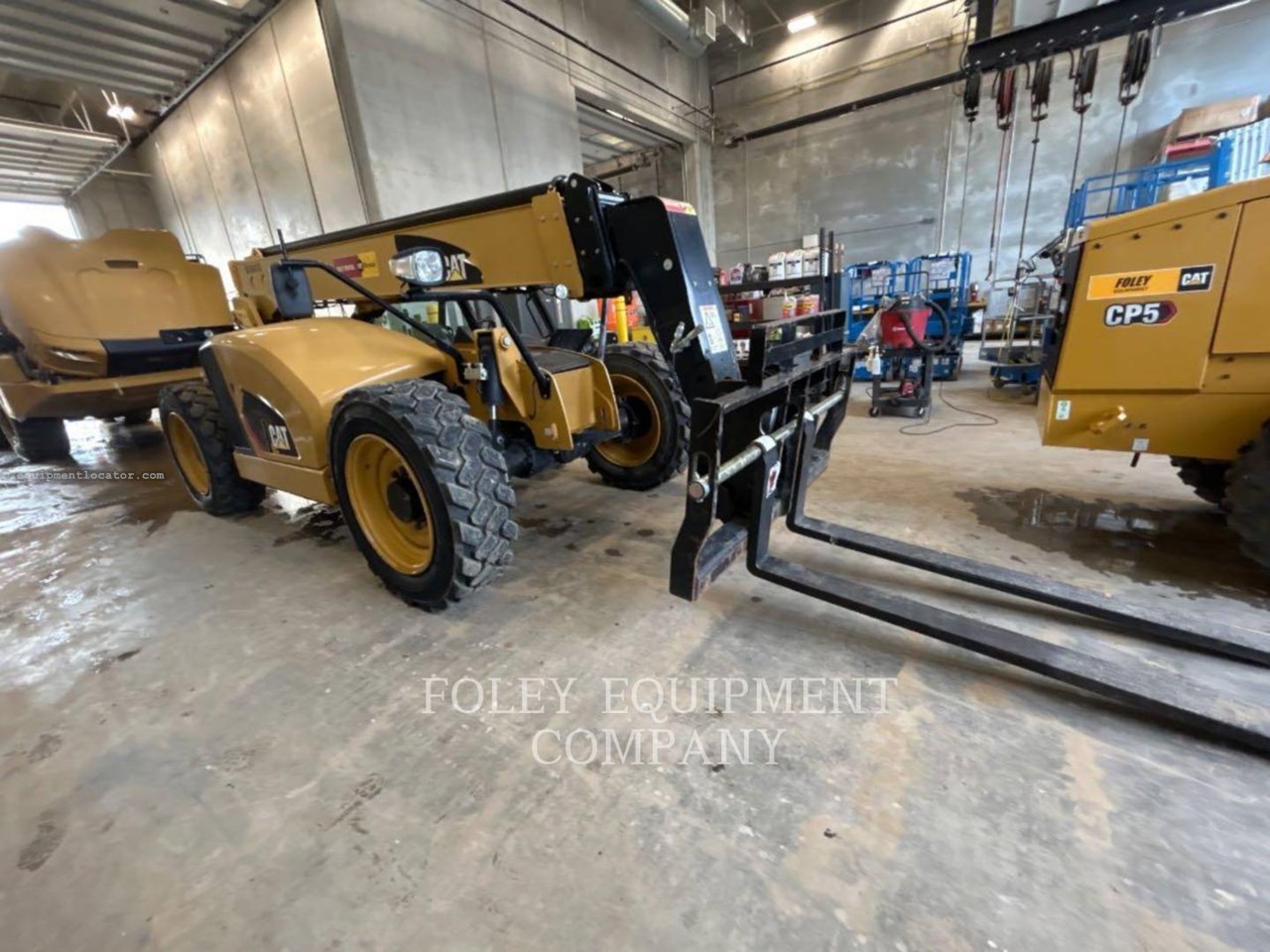 2016 Caterpillar TL642DO Image 2