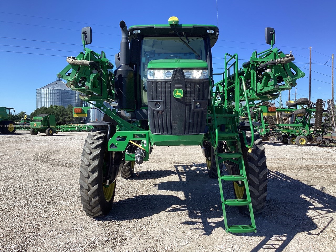 2020 John Deere R4038 Image 2