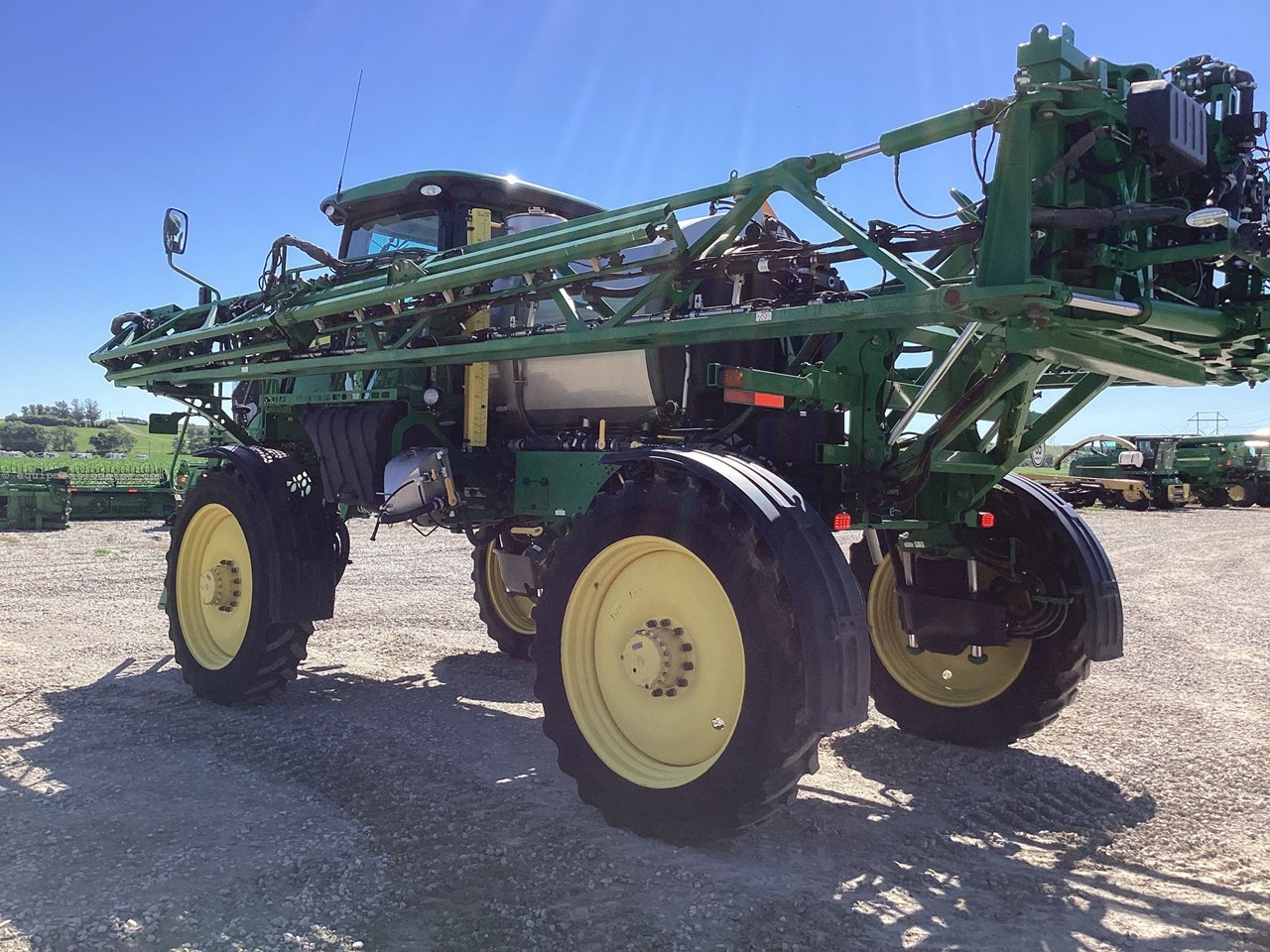 2020 John Deere R4038 Image 4