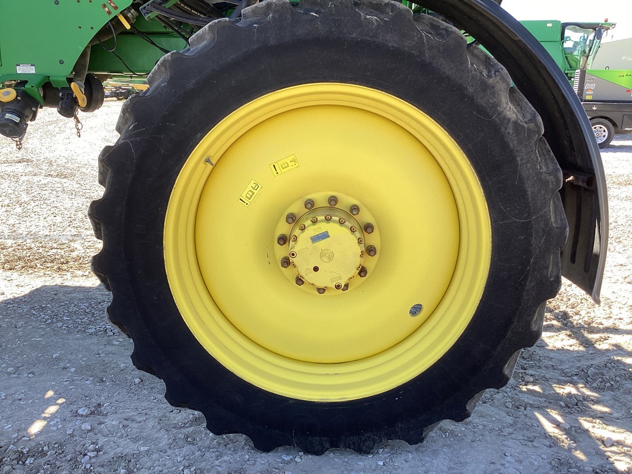 2020 John Deere R4038 Image 20