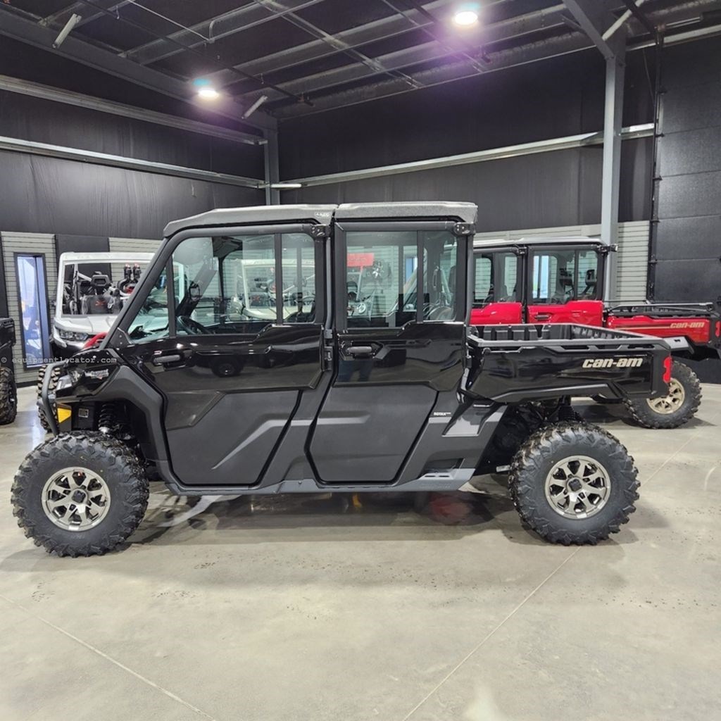 2024 Can-Am Defender MAX Lone Star Cab HD10 Image 1