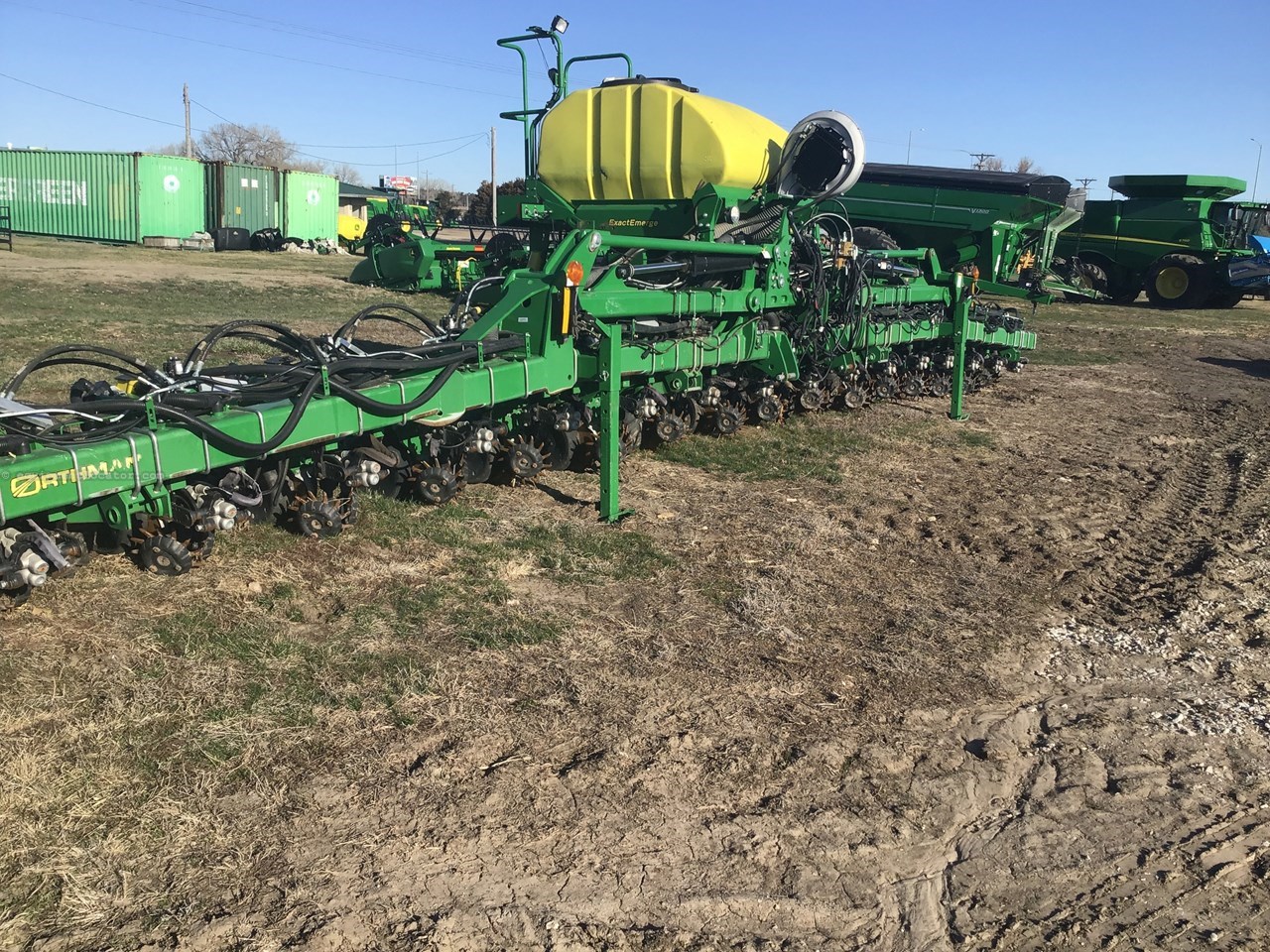 2018 John Deere DR16 Image 2