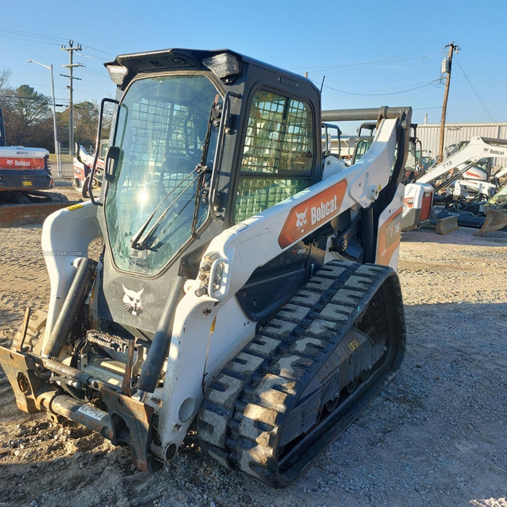 2020 Bobcat Compact Track Loaders T76 Image 1