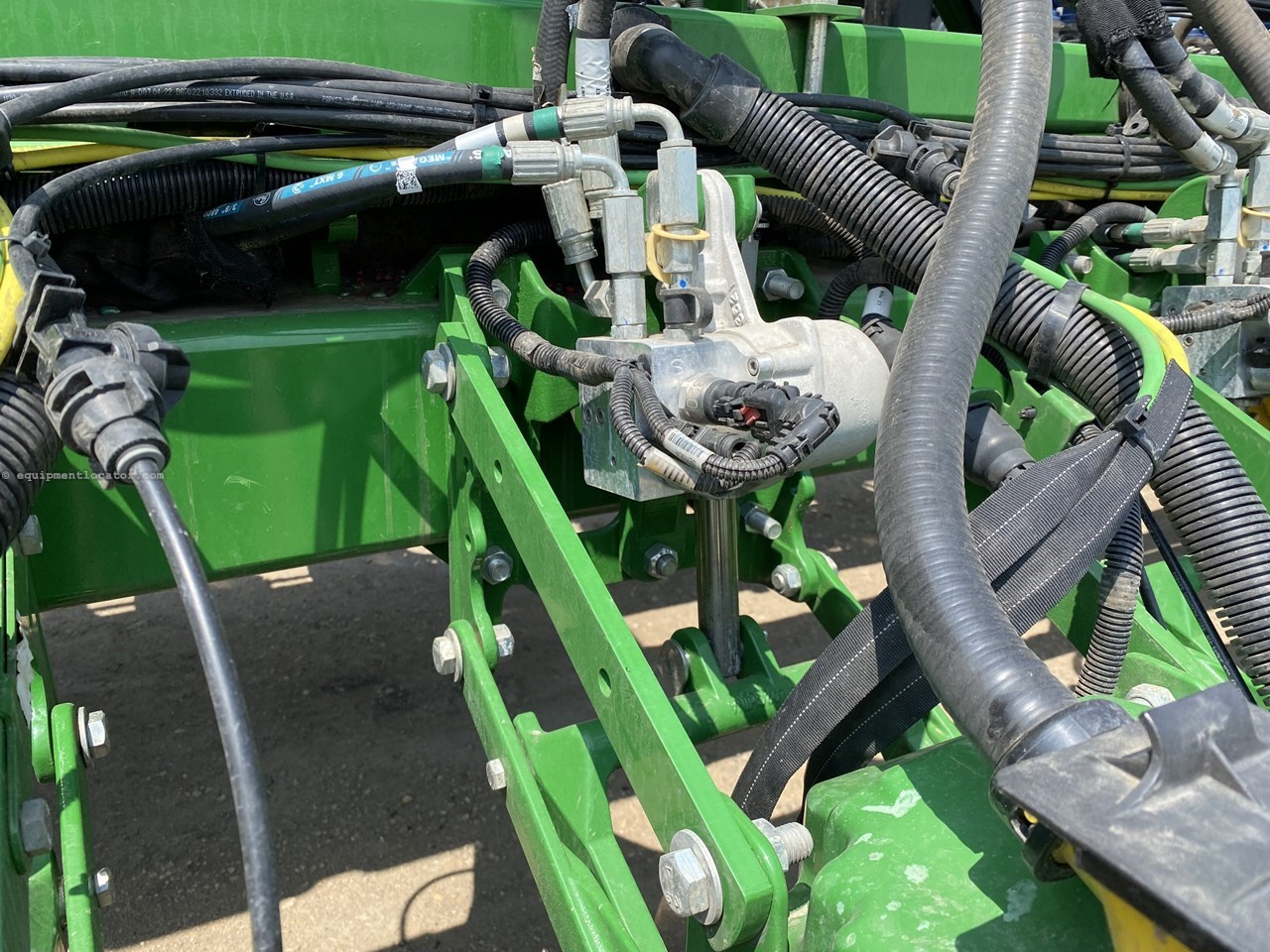 2022 John Deere DB66 Image 10