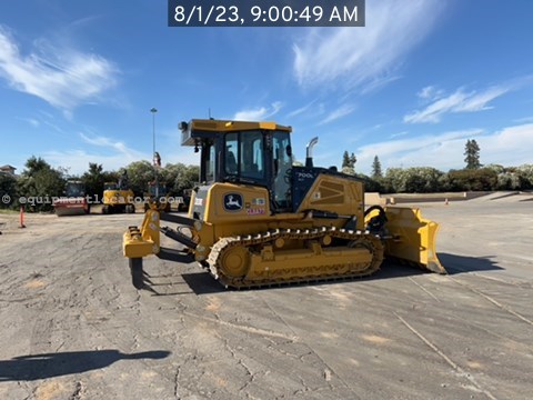 2022 John Deere 700L Image 6