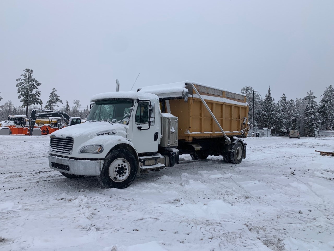 2019 Miscellaneous TRUCK Image 1