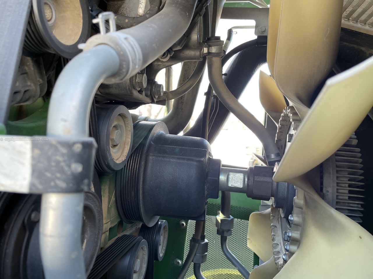 2016 John Deere 7230R Image 21