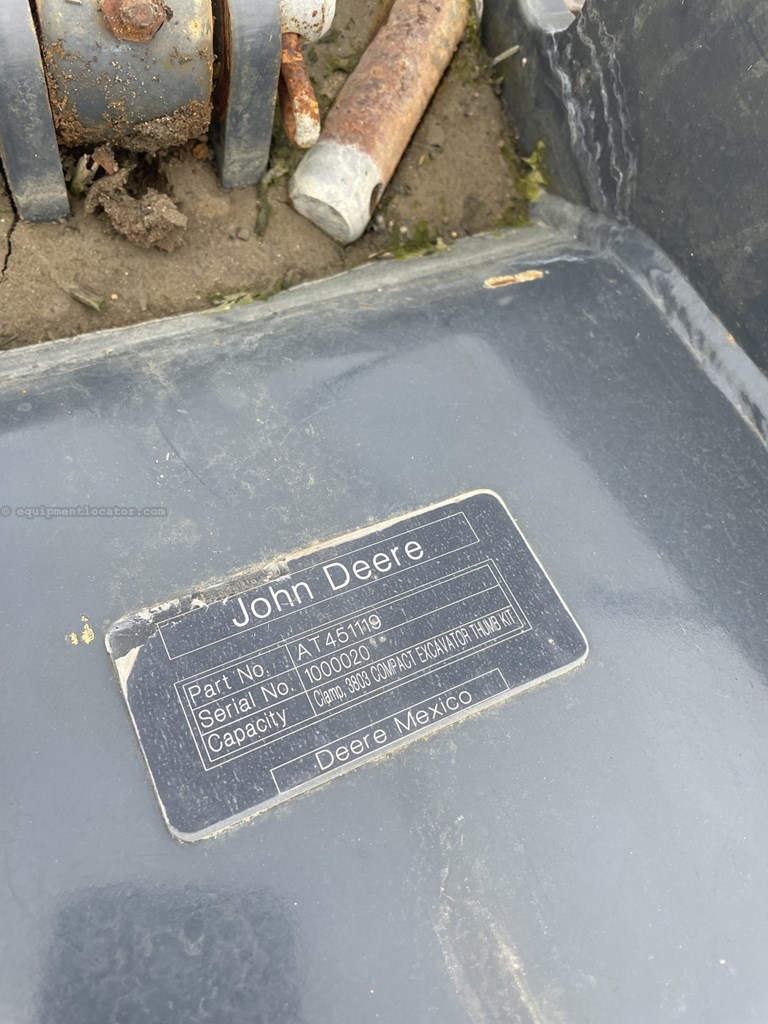 2019 John Deere 26ZTS HYD CLAMP KIT (NU) Image 1