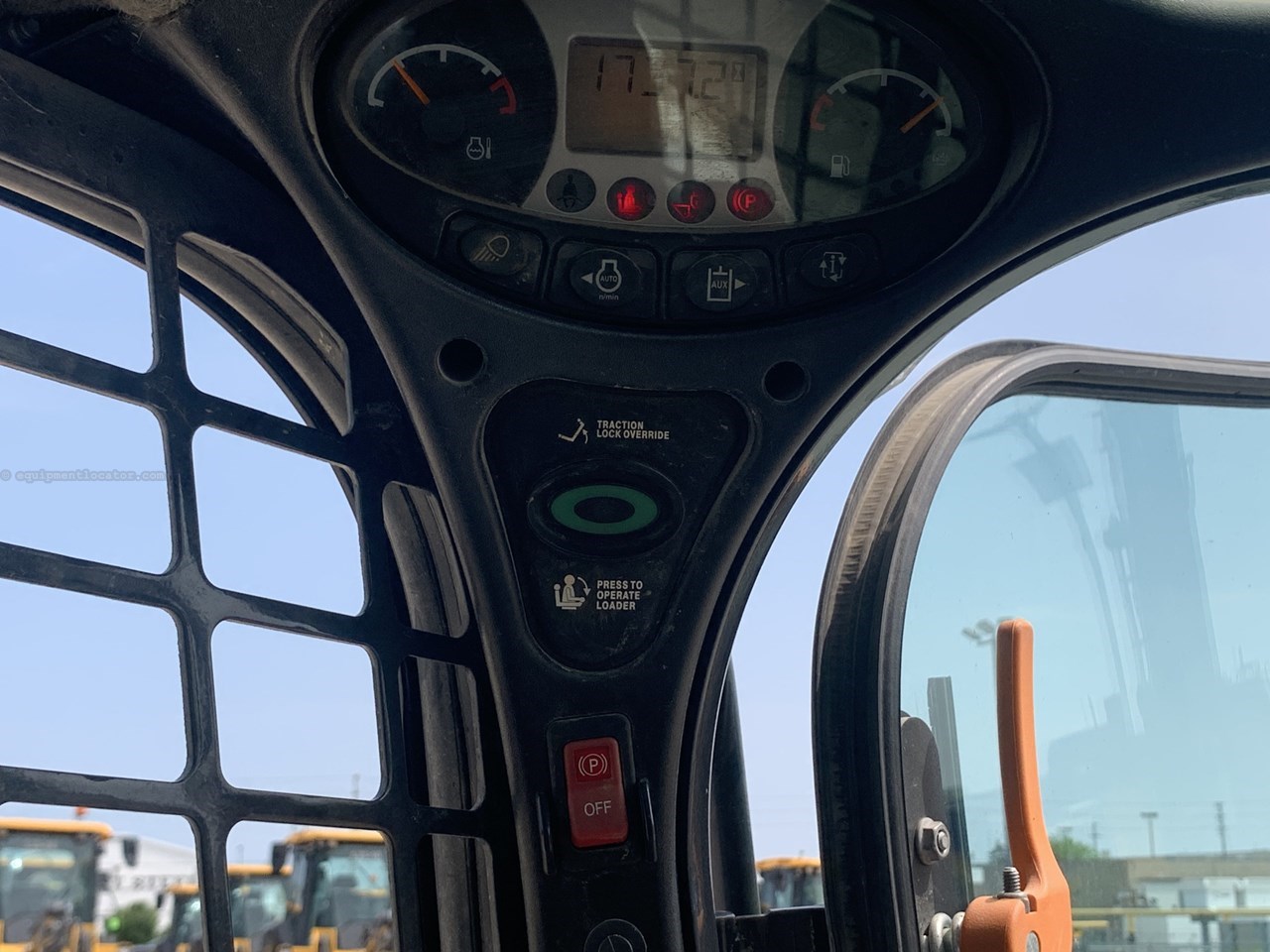 2021 Bobcat T740 Image 10