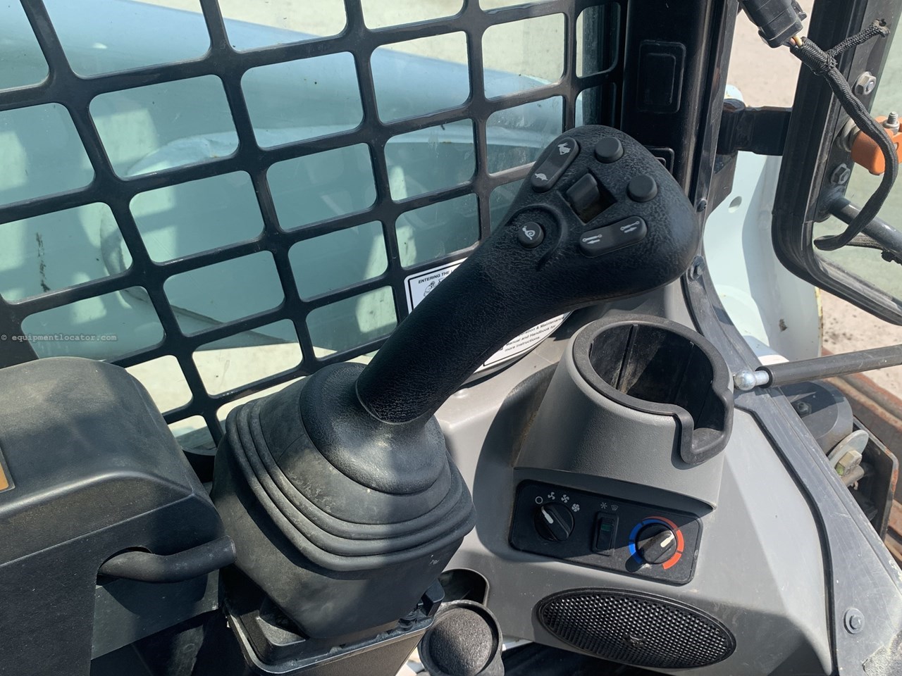 2021 Bobcat T770 Image 10