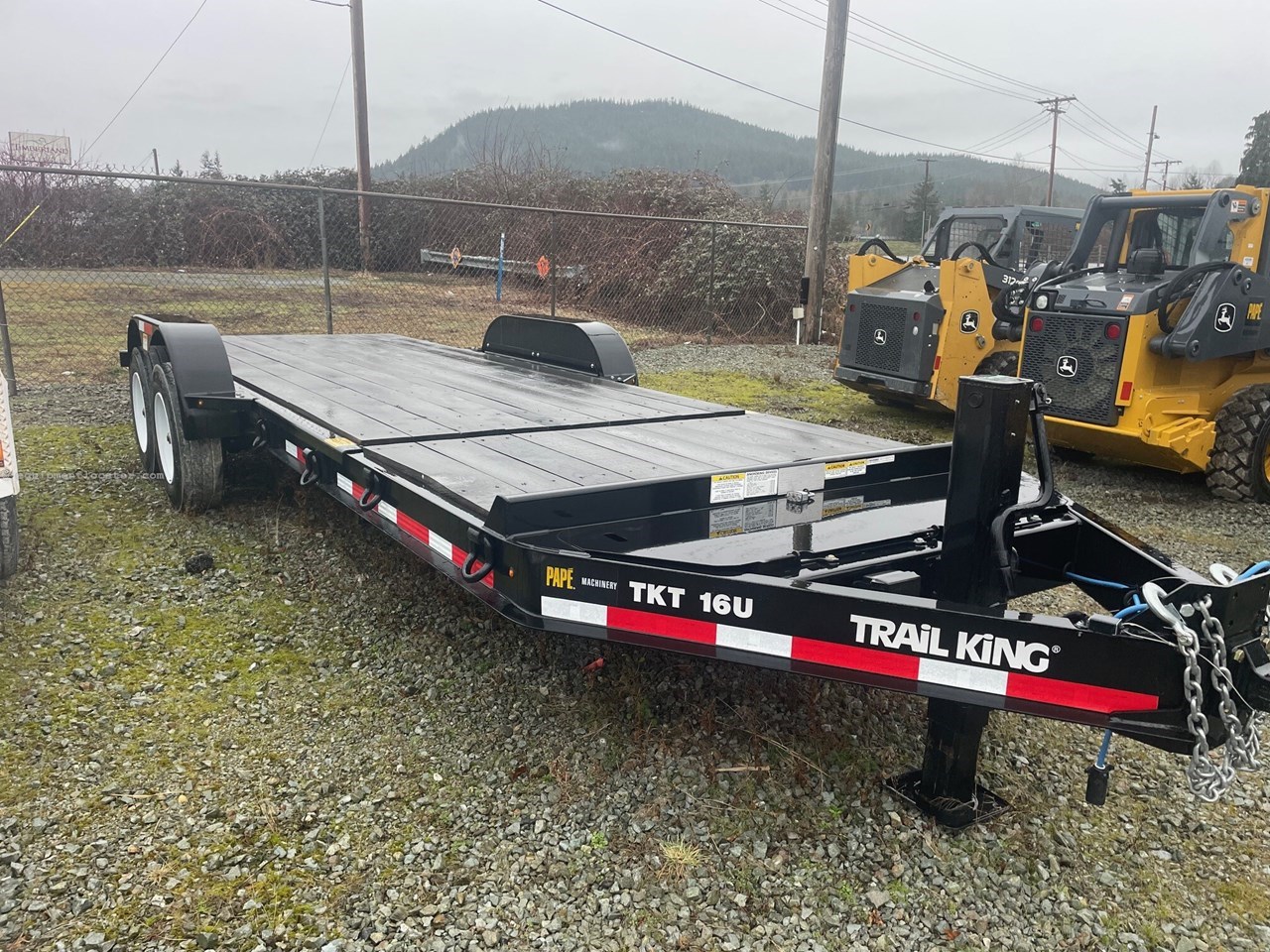 2022 Trail King TKT16U Image 2