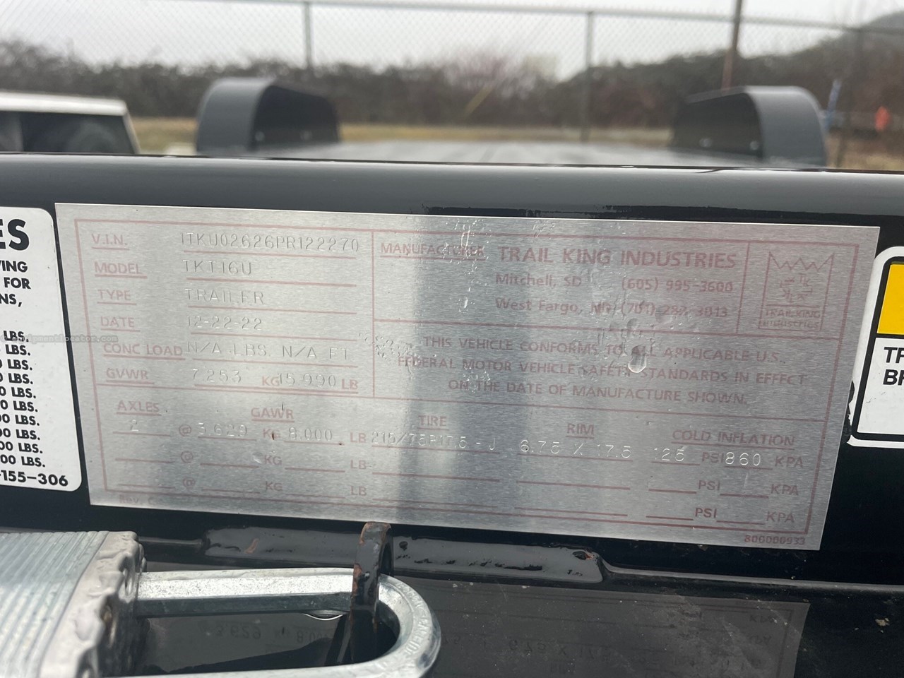 2022 Trail King TKT16U Image 5