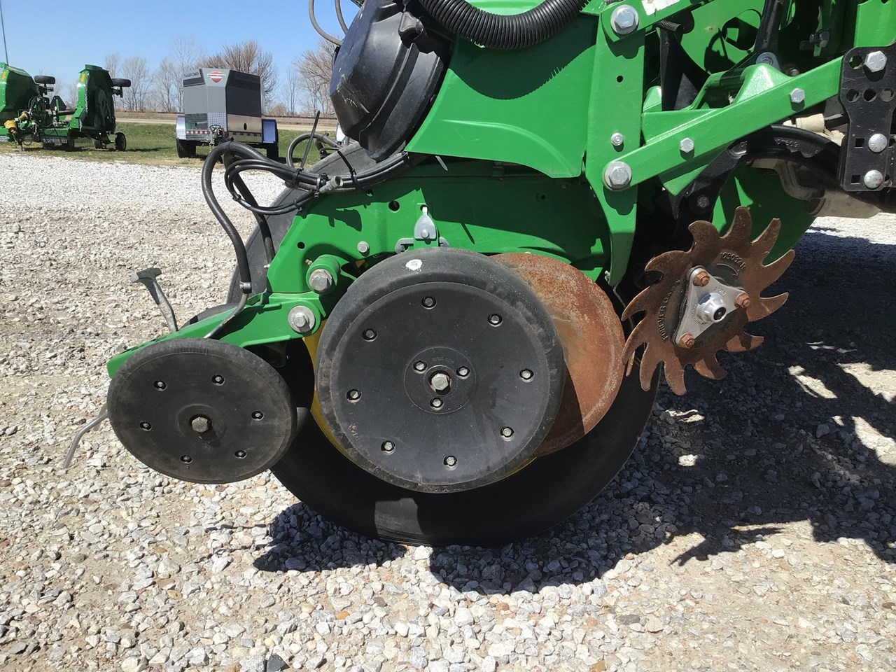 2019 John Deere DR24 Image 10