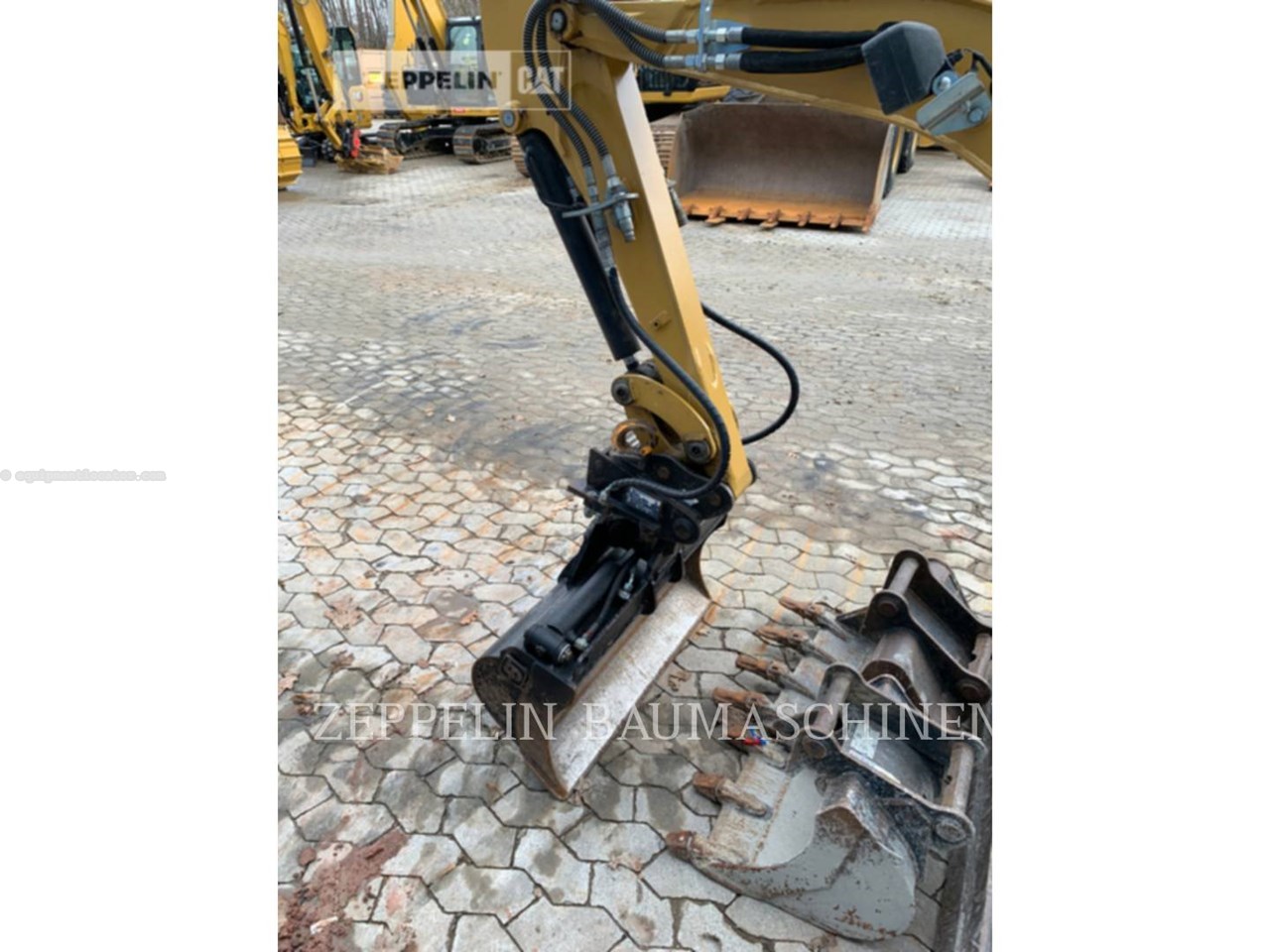 2018 Caterpillar 301.7DCR Image 10