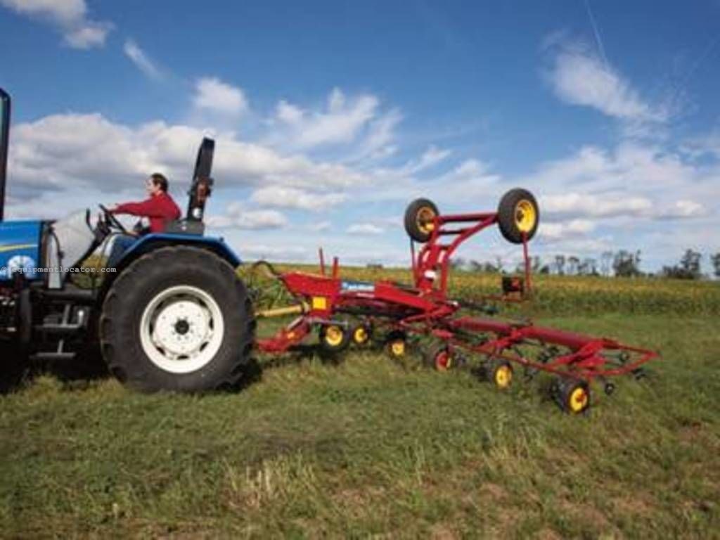 2024 New Holland ProTed™ Rotary Tedders 3417 Image 1