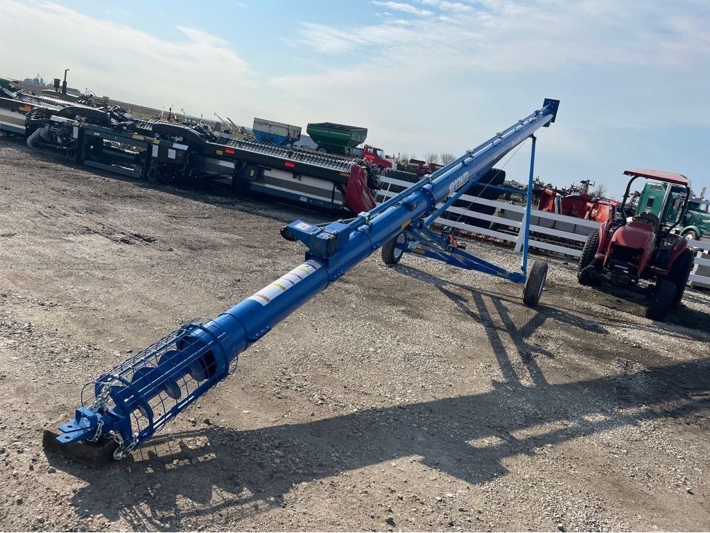 2024 Brandt 1037 SC Image 2