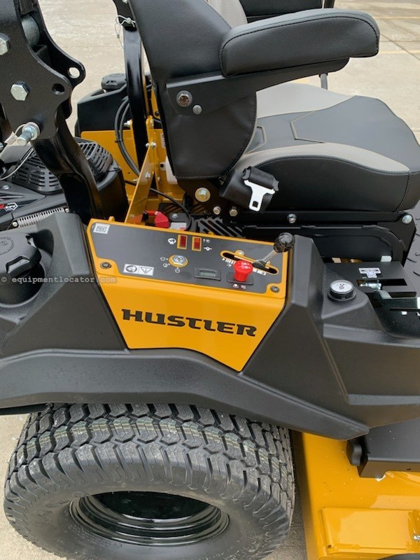 2025 Hustler 944074 Image 10
