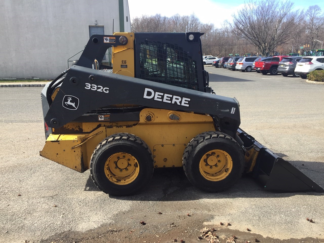 2019 John Deere 332G Image 10