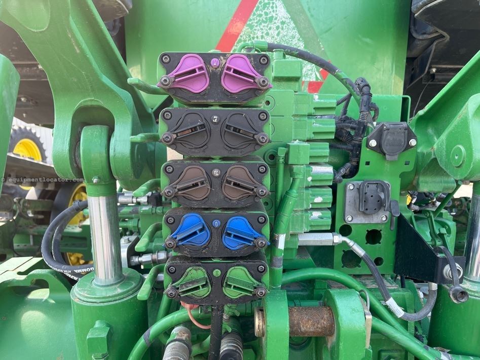 2015 John Deere 8370RT Image 14