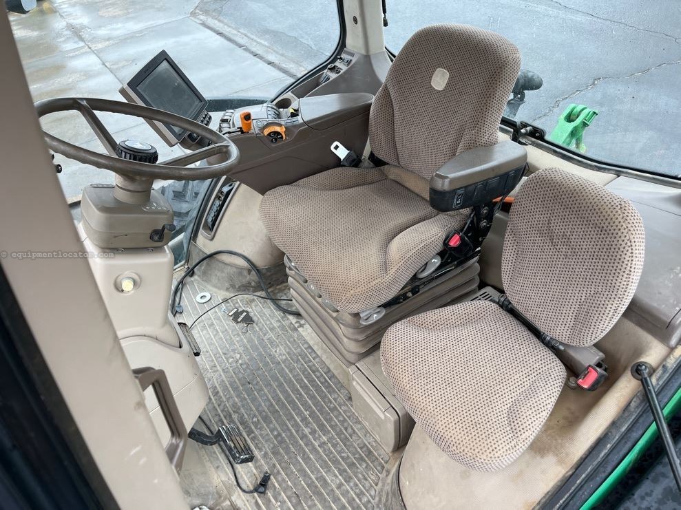 2015 John Deere 8370RT Image 30