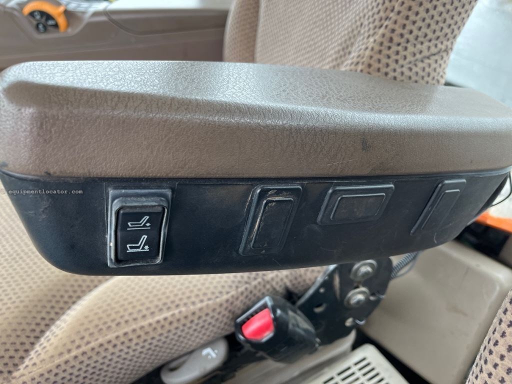 2015 John Deere 8370RT Image 43