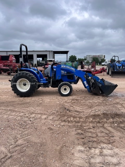 2022 New Holland Workmaster 35 T4B Image 1