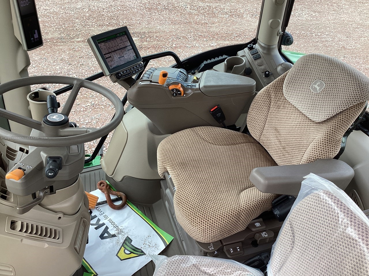 2022 John Deere 6R 130 Image 10