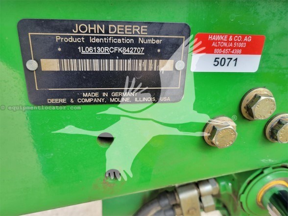 2015 John Deere 6130R Image 10