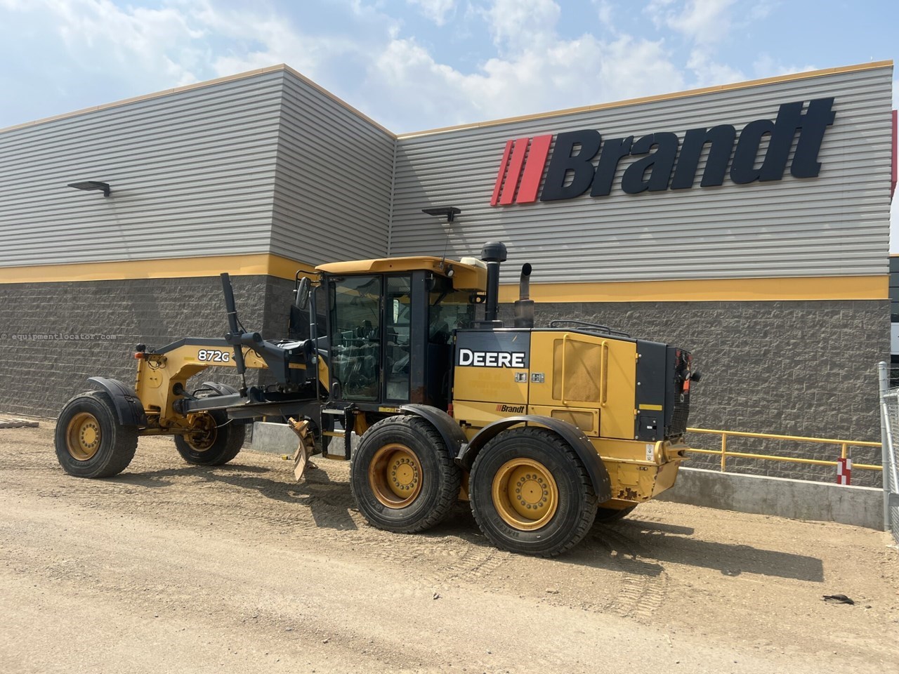 2016 John Deere 872G Image 2