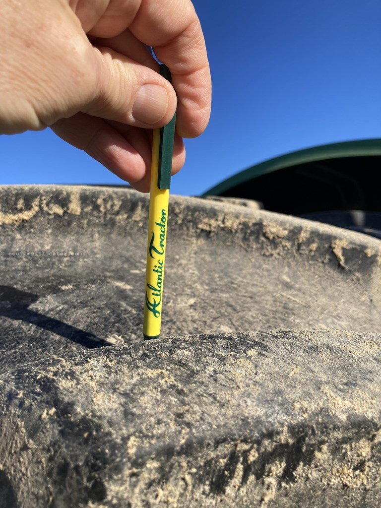 2013 John Deere 9460R Image 10