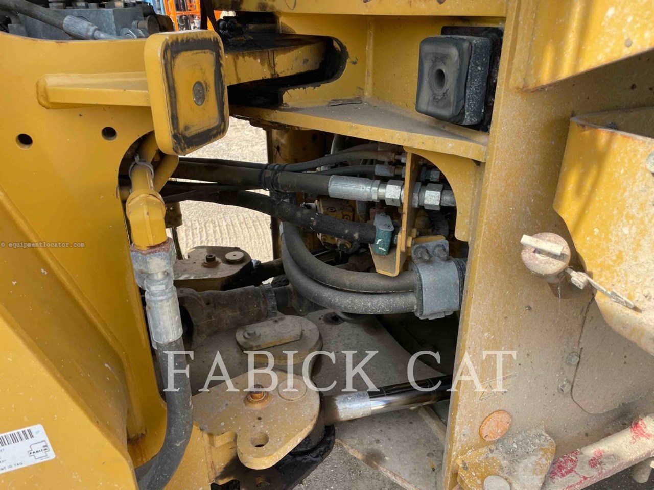 2018 Caterpillar 938M Image 10